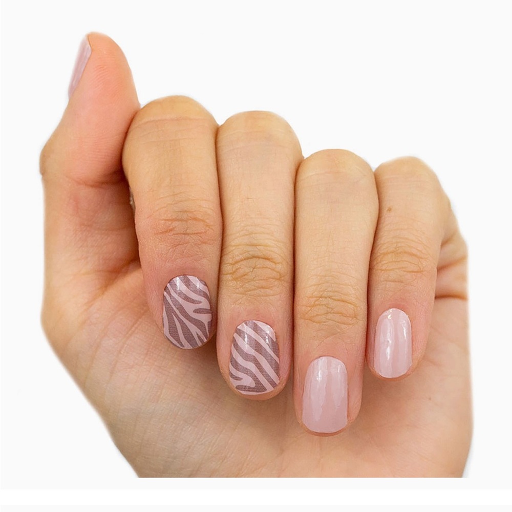 Color street nail polish strips - Picture 1 of 6